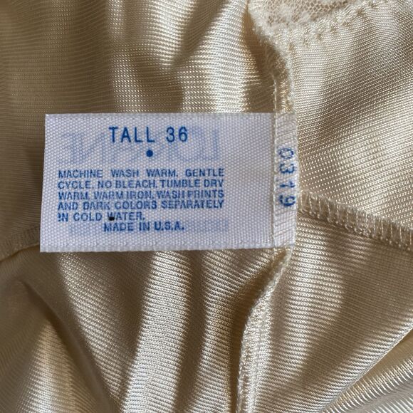 VTG Lorraine Full Slip Dress Satiny Nylon Lace Trim Adj. Straps Beige Sz Tall 36 - Picture 10 of 13